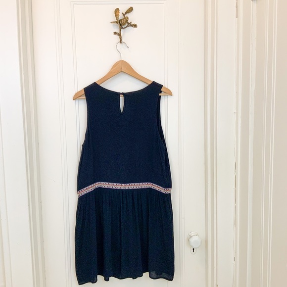 TCEC Sleeveless boho print top - Picture 2 of 3